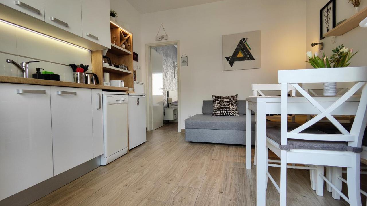 Sea & Sun Apartments Tucepi Ngoại thất bức ảnh