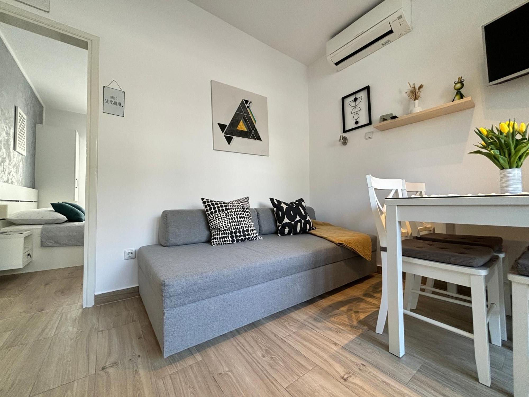 Sea & Sun Apartments Tucepi Phòng bức ảnh